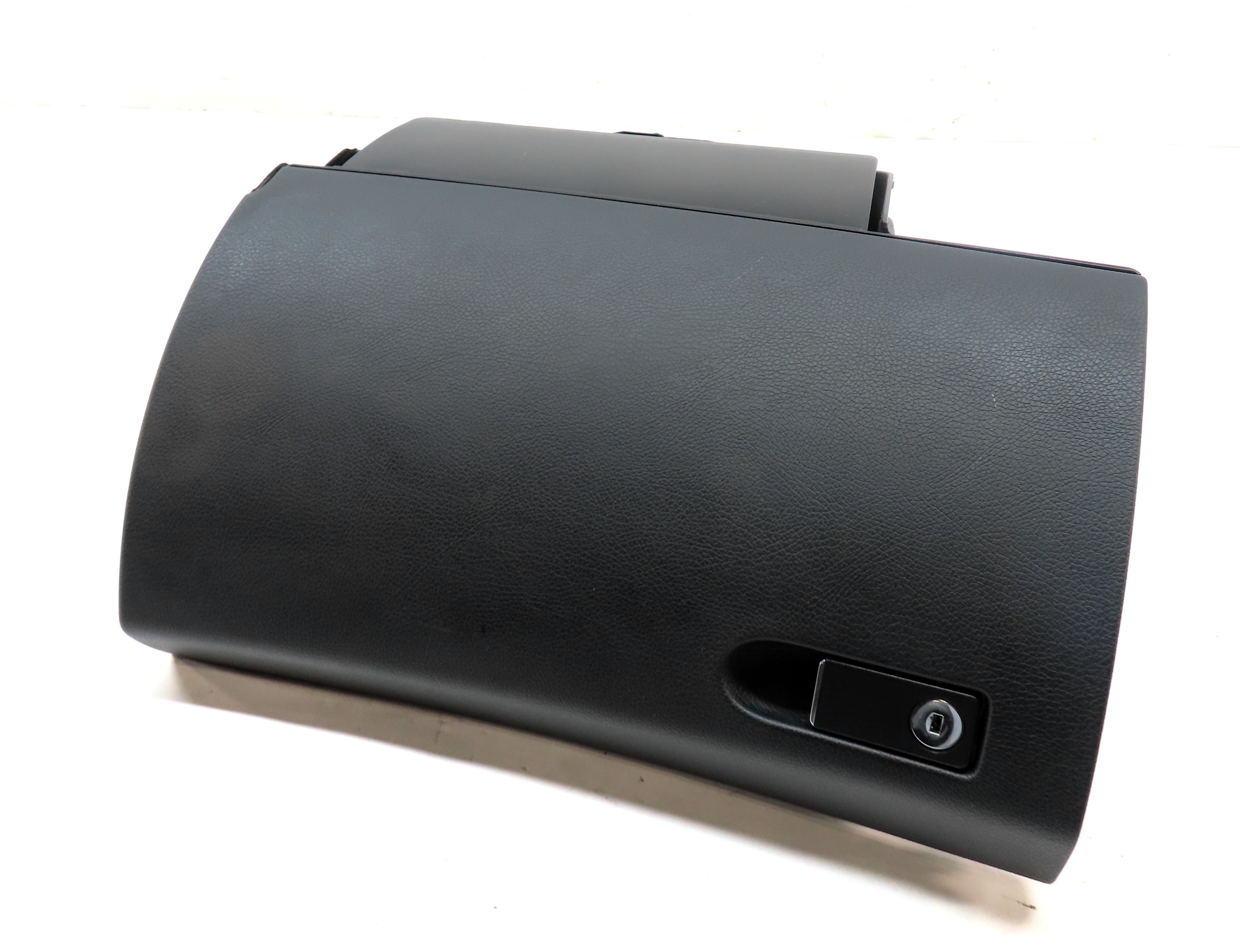 12-14 MERCEDES C250 (W204) RIGHT PASSENGER GLOVE BOX STORAGE COMPARTMENT (BLACK) — exact item pictured